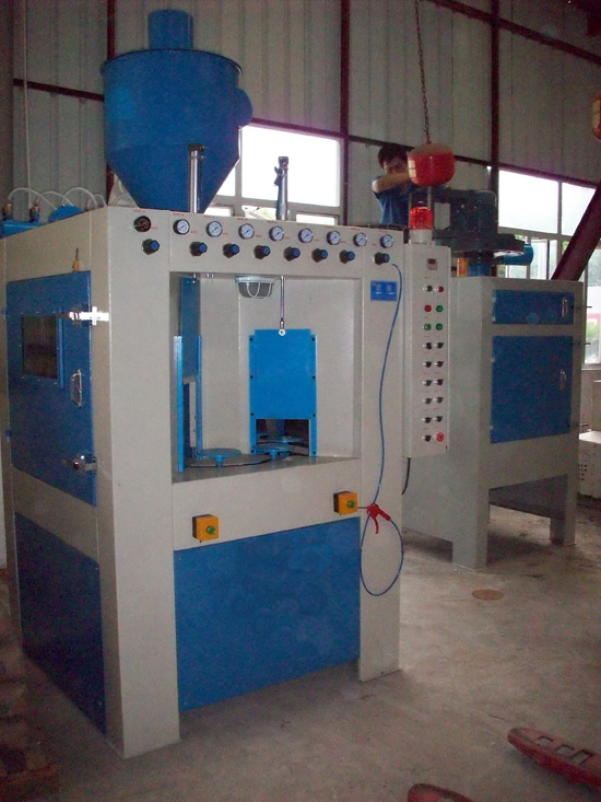 间歇转台式全自动喷砂机